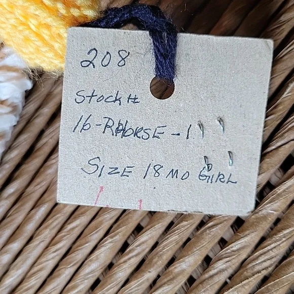 Handmade toddler cardigan, corn yellow with burgandy rocking horses, sz 18 month - Picture 5 of 10